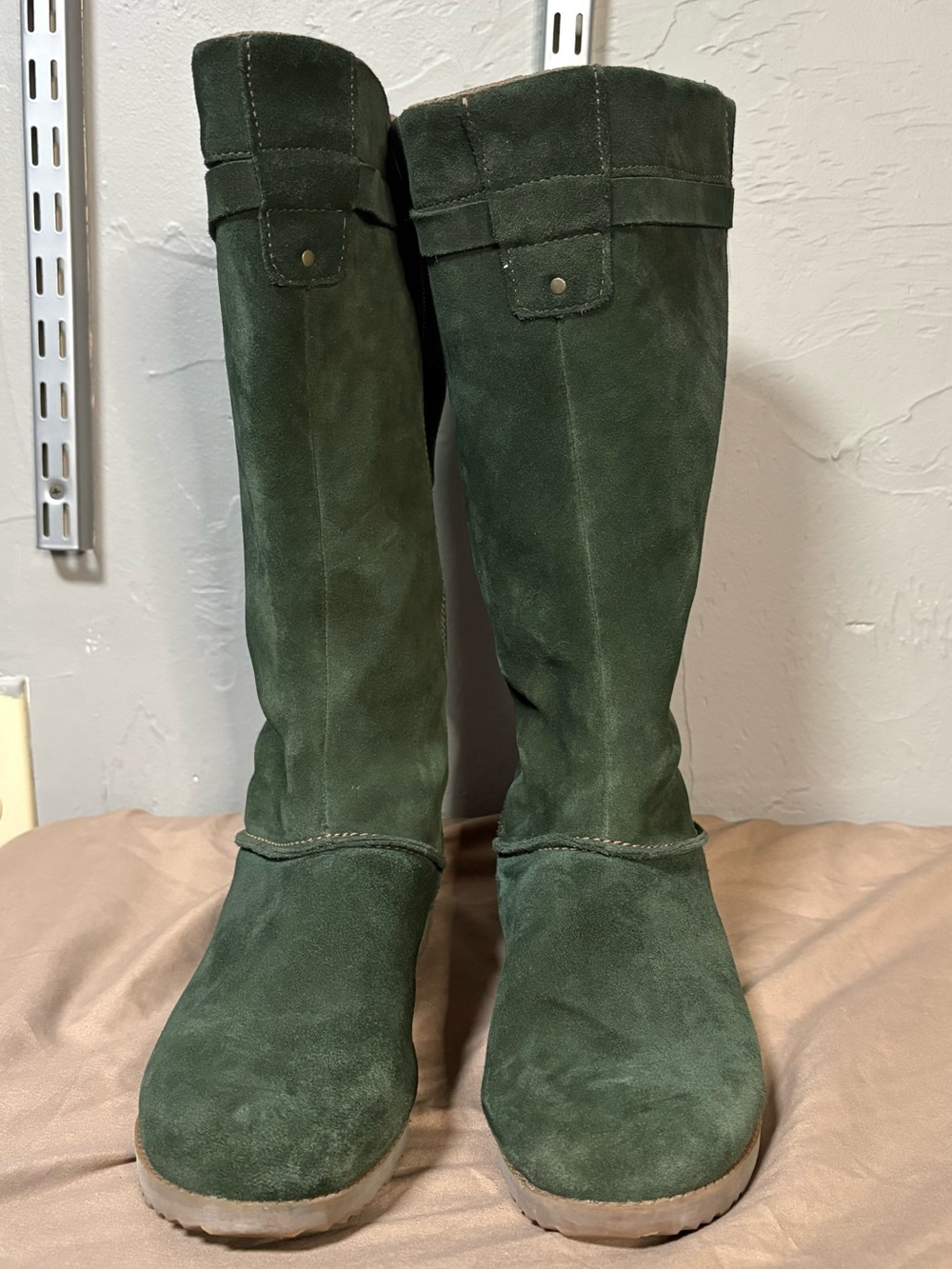 Eddie Bauer Tan Women's Heeled Boots
